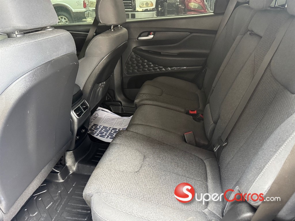 2021 Hyundai Santa Fe SE — foto 7 / 10