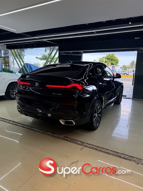2025 BMW X 6 xDrive40i — foto 6 / 12