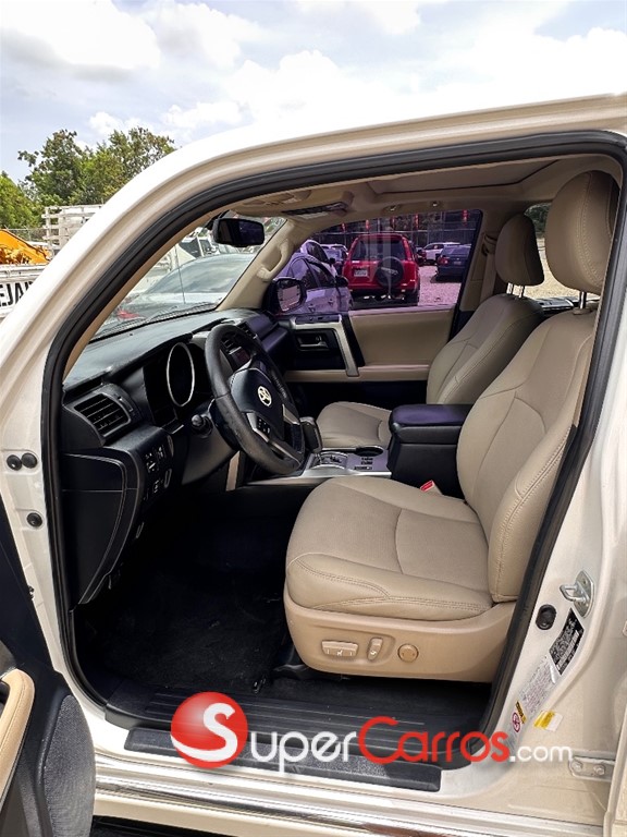 2011 Toyota 4 Runner Limited — foto 3 / 9