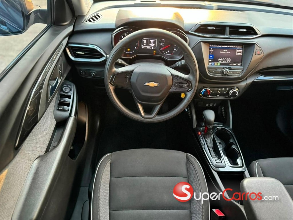 2021 Chevrolet Trailblazer L T — foto 8 / 11