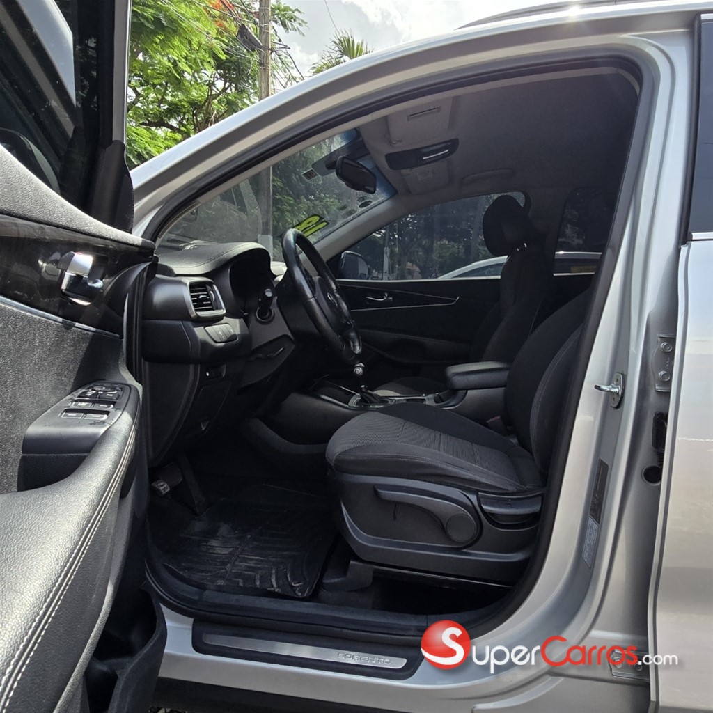 2018 Kia Sorento LX — foto 8 / 11