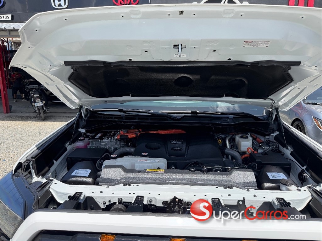 2025 Toyota Tundra TRD PRO — foto 12 / 12
