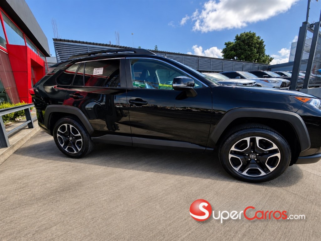 2020 Toyota RAV4 Adventure — foto 5 / 12