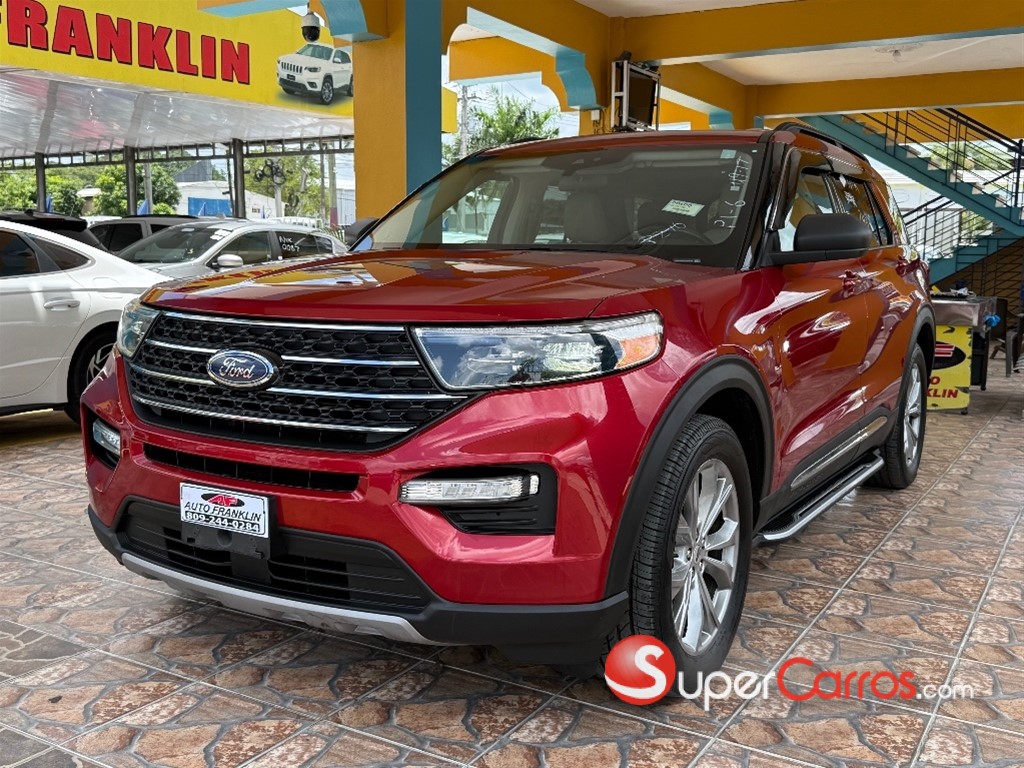 2020 Ford Explorer XLT 4WD — foto 2 / 10