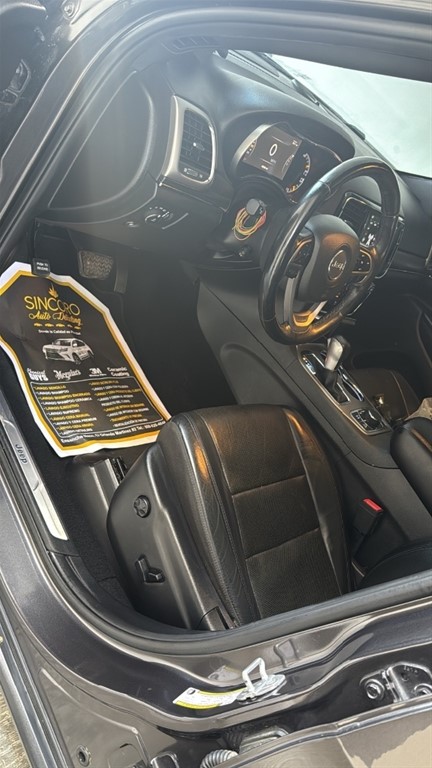 2019 Jeep Grand Cherokee Limited 4x4 — foto 6 / 12