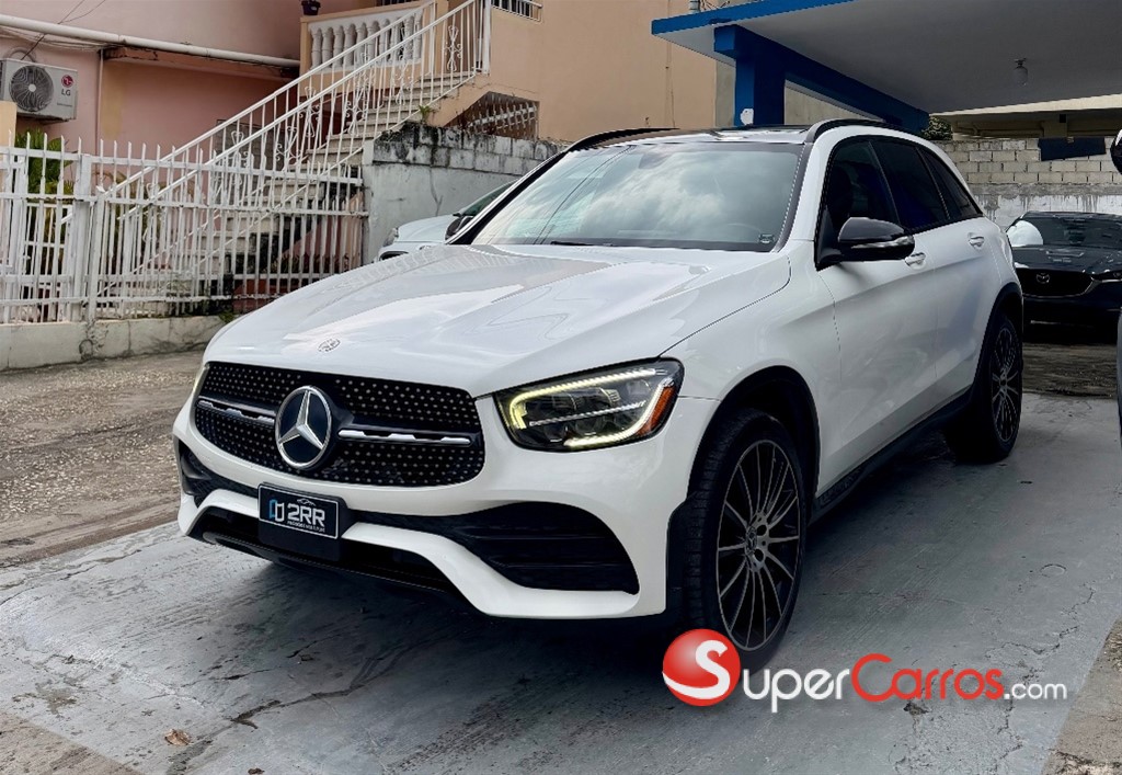 2020 Mercedes-Benz Clase GLC 300 AMG — foto 3 / 12