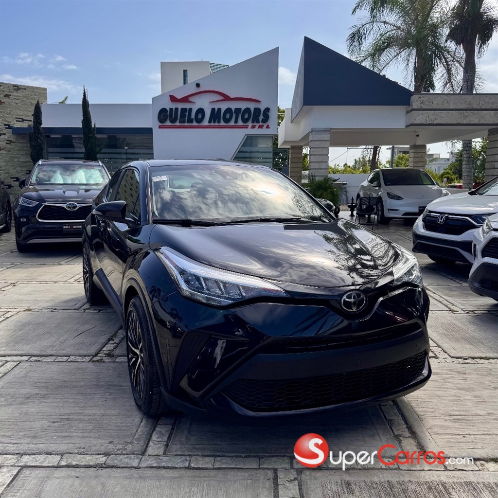2020 Toyota C-HR LE — foto 6 / 10