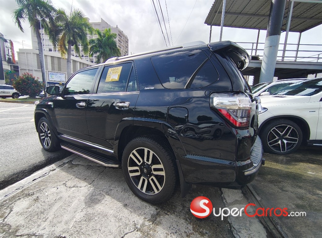 2020 Toyota 4 Runner Limited — foto 9 / 9