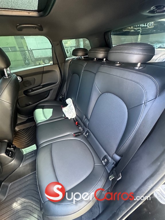 2021 Mini Cooper Countryman S — foto 6 / 9