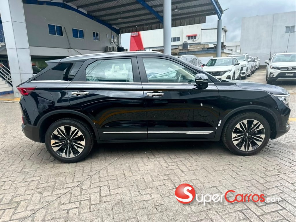 2027 Bestune T-77 — foto 9 / 12