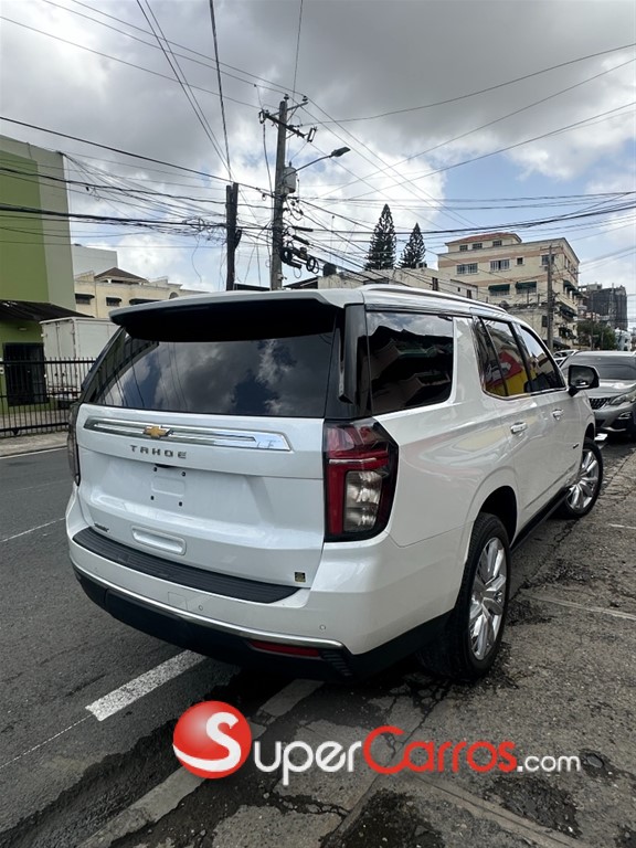 2024 Chevrolet Tahoe Highcountry Duramax — foto 2 / 10