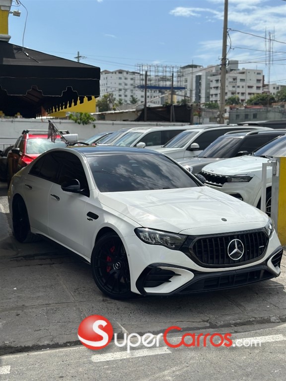 2025 Mercedes-Benz Clase E 53 AMG — foto 3 / 12