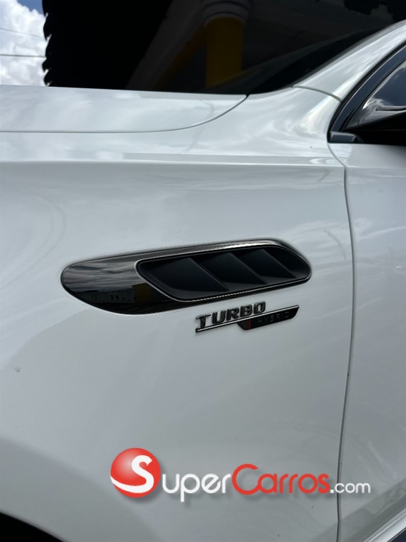 2025 Mercedes-Benz Clase E 53 AMG — foto 9 / 12