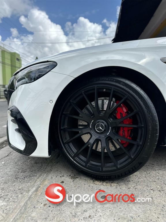 2025 Mercedes-Benz Clase E 53 AMG — foto 10 / 12