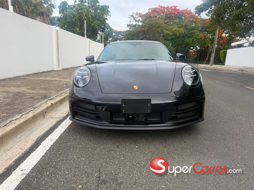 2025 Porsche 911 Carrera — foto 3 / 9