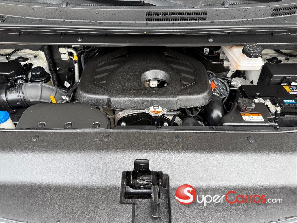 2020 Hyundai Grand Starex — foto 12 / 12