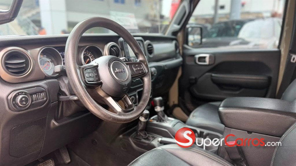 2020 Jeep Gladiator Sport — foto 4 / 8