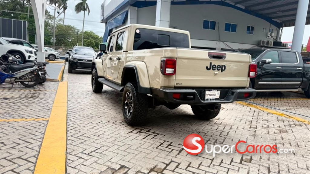 2020 Jeep Gladiator Sport — foto 7 / 8