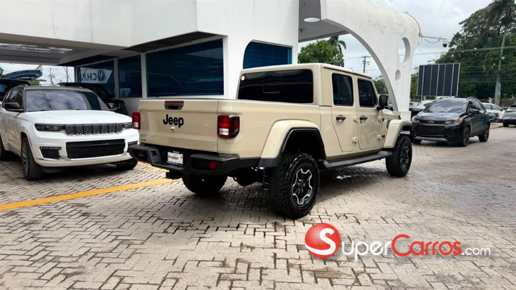 2020 Jeep Gladiator Sport — foto 8 / 8