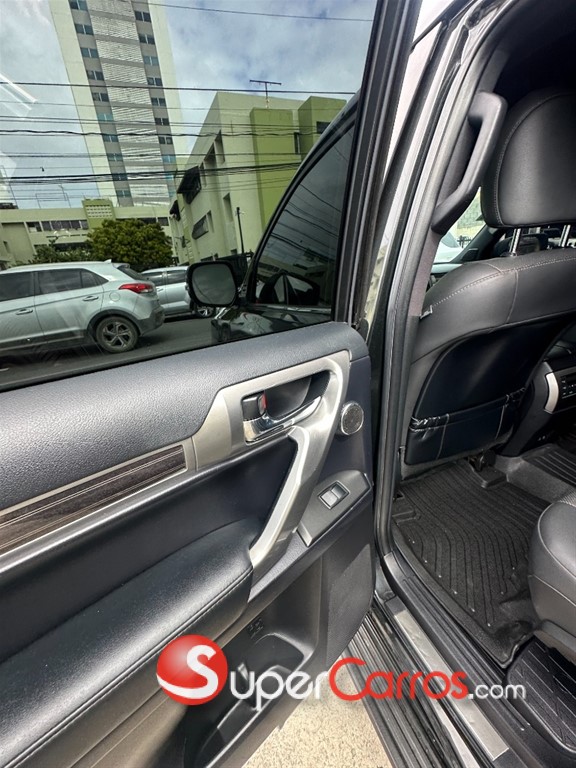 2022 Lexus GX 460 Premium — foto 9 / 12