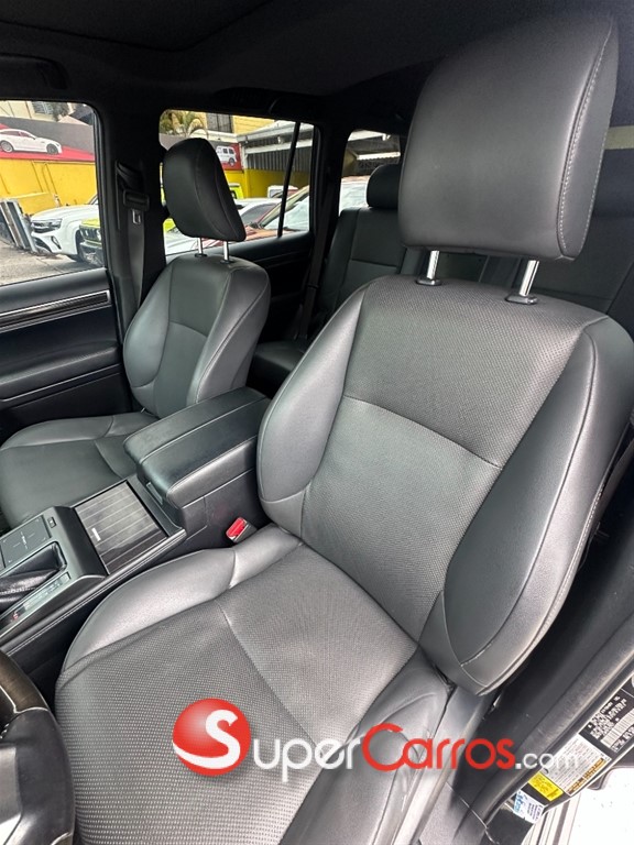 2022 Lexus GX 460 Premium — foto 10 / 12
