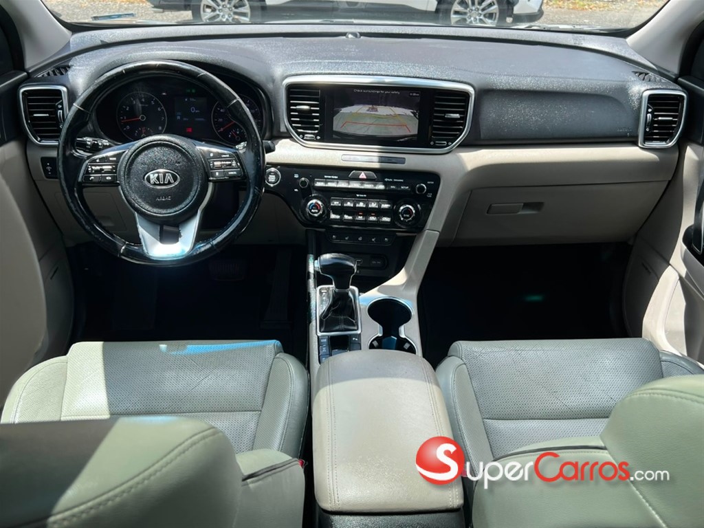 2020 Kia Sportage EX — foto 9 / 12