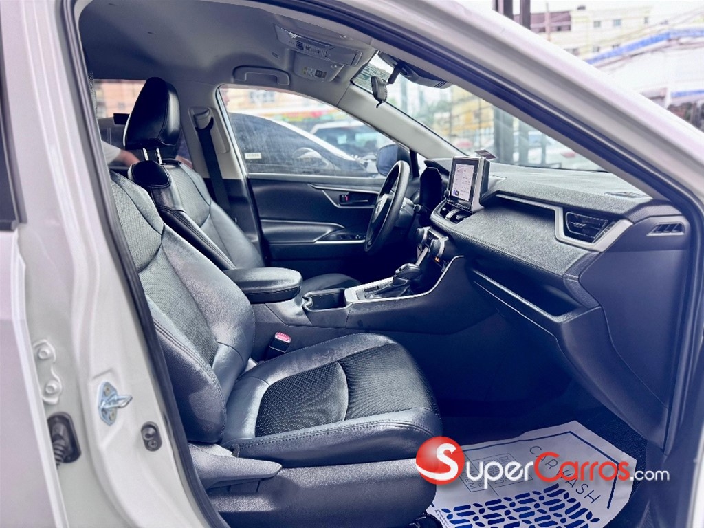 2024 Toyota RAV4 LE PLUS — foto 5 / 10