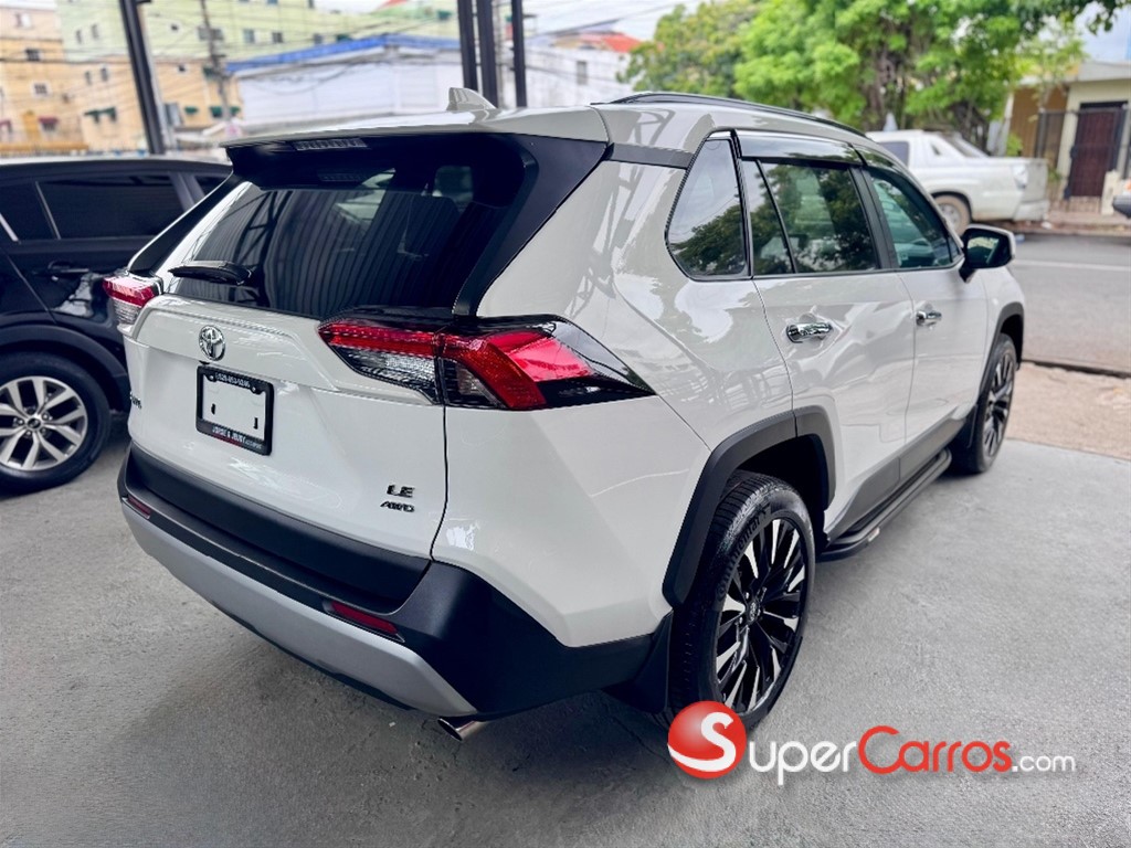 2024 Toyota RAV4 LE PLUS — foto 6 / 10