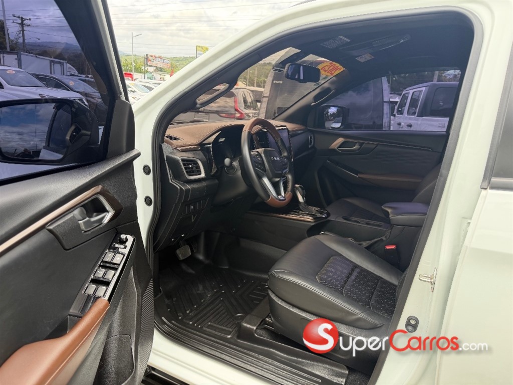 2025 Isuzu DMAX LSE — foto 6 / 9