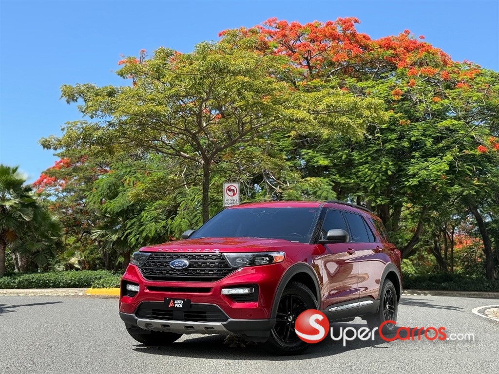 2020 Ford Explorer XLT 4WD