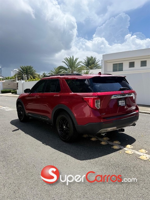 2020 Ford Explorer XLT 4WD — foto 7 / 11