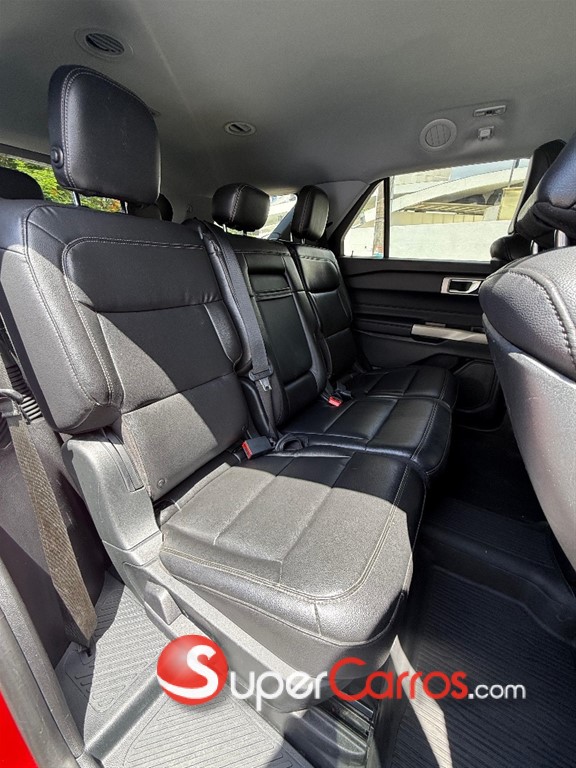 2020 Ford Explorer XLT 4WD — foto 10 / 11