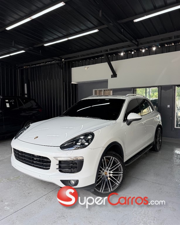 2016 Porsche Cayenne