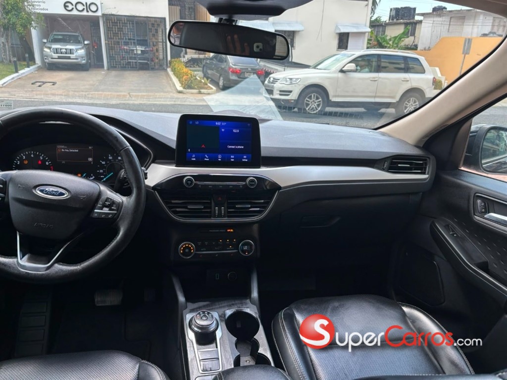 2020 Ford Escape SE — foto 3 / 10