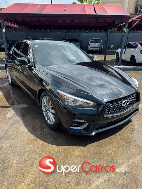 2021 Infiniti Q-50 — foto 2 / 6