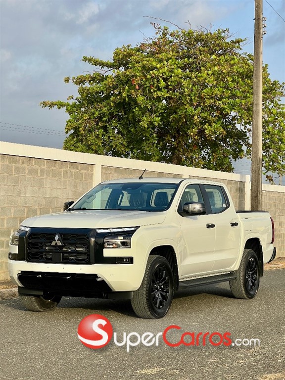 2027 Mitsubishi Motors L 200 Triton — foto 3 / 11