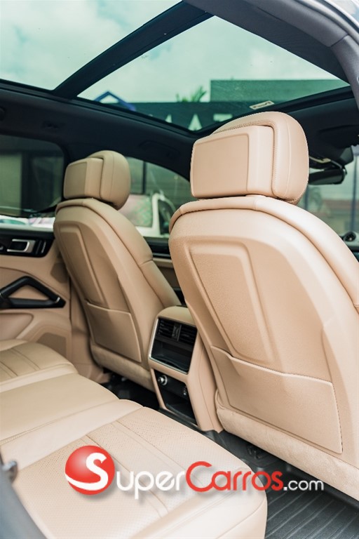 2019 Porsche Cayenne — foto 11 / 12