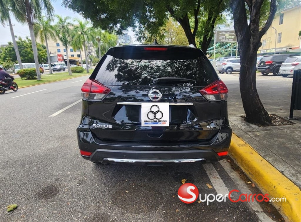 2020 Nissan Rogue — foto 2 / 8
