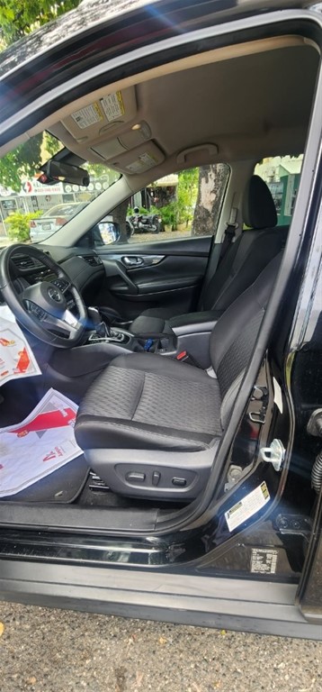 2020 Nissan Rogue — foto 4 / 8