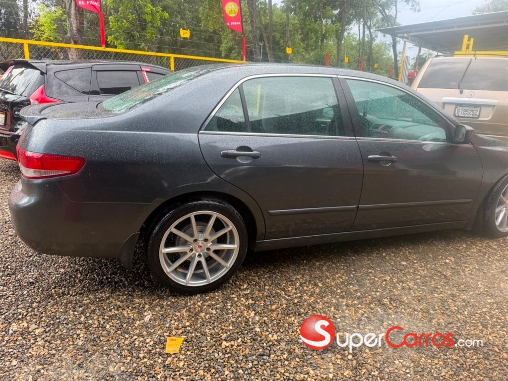 2003 Honda Accord — foto 2 / 6