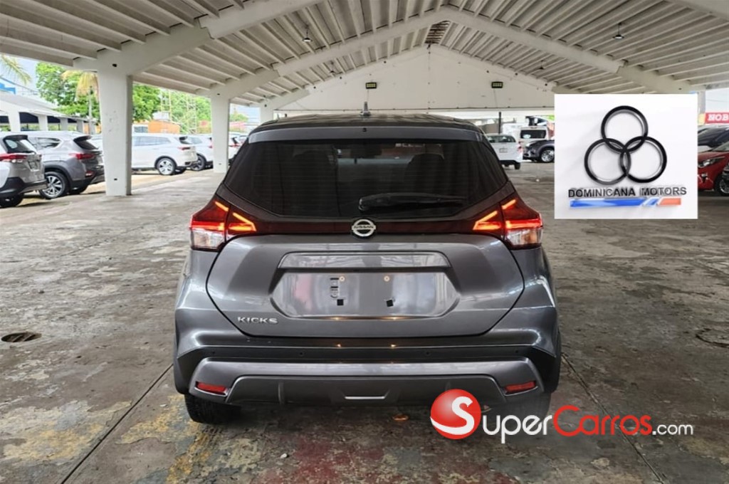 2021 Nissan Kicks — foto 4 / 11