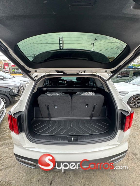 2023 Kia Sorento Limited — foto 9 / 12