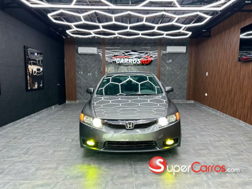 2010 Honda Civic LX — foto 3 / 11