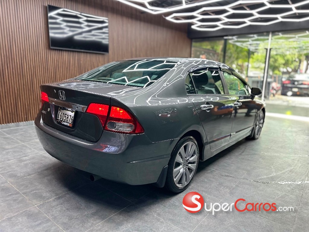 2010 Honda Civic LX — foto 4 / 11