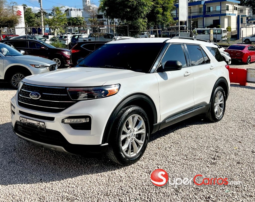 2021 Ford Explorer XLT — foto 5 / 12