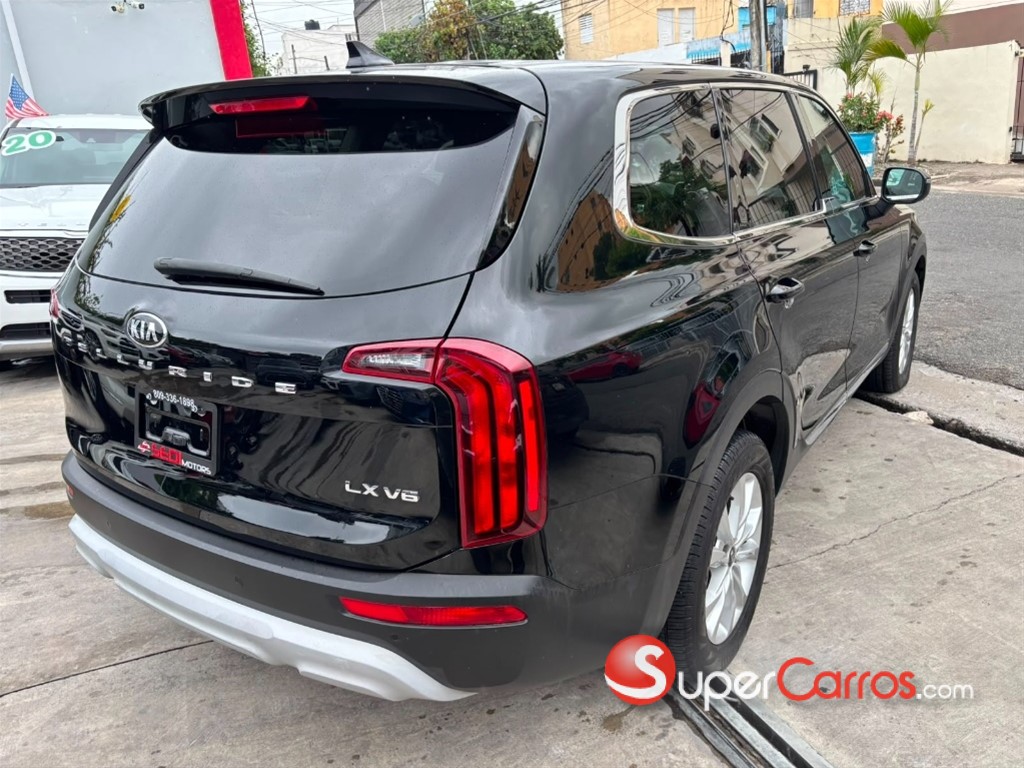 2020 Kia Telluride LX — foto 6 / 12