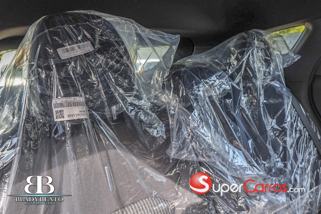 2027 OMODA C7 COMFORT — foto 2 / 12