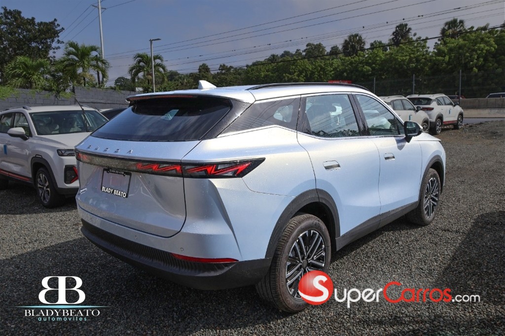 2027 OMODA C7 COMFORT — foto 5 / 12