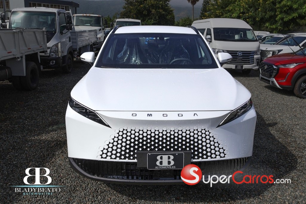 2027 OMODA C7 COMFORT — foto 2 / 12
