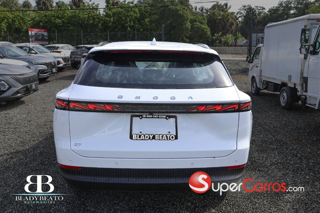 2027 OMODA C7 COMFORT — foto 9 / 12